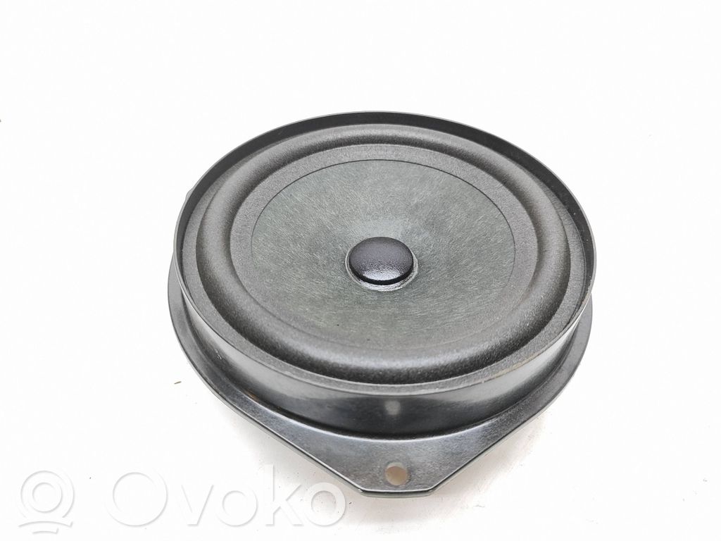 Alfa Romeo Stelvio Altavoz de la puerta delantera