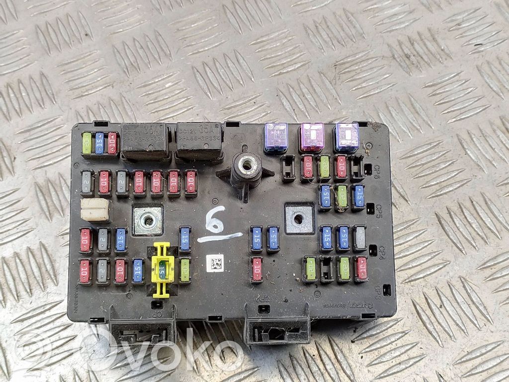 Saturn Vue Modul siguranțe