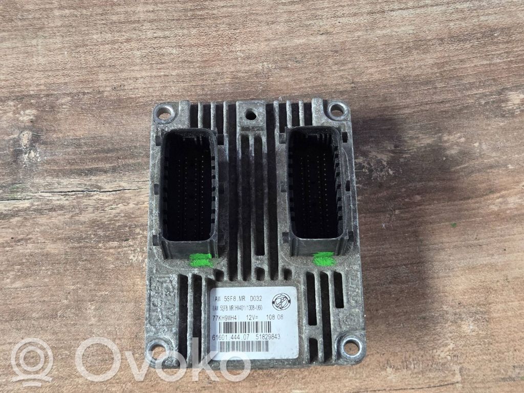 Fiat 500 Engine control unit/module 