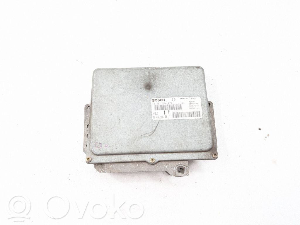 Nissan Primera Engine control unit/module