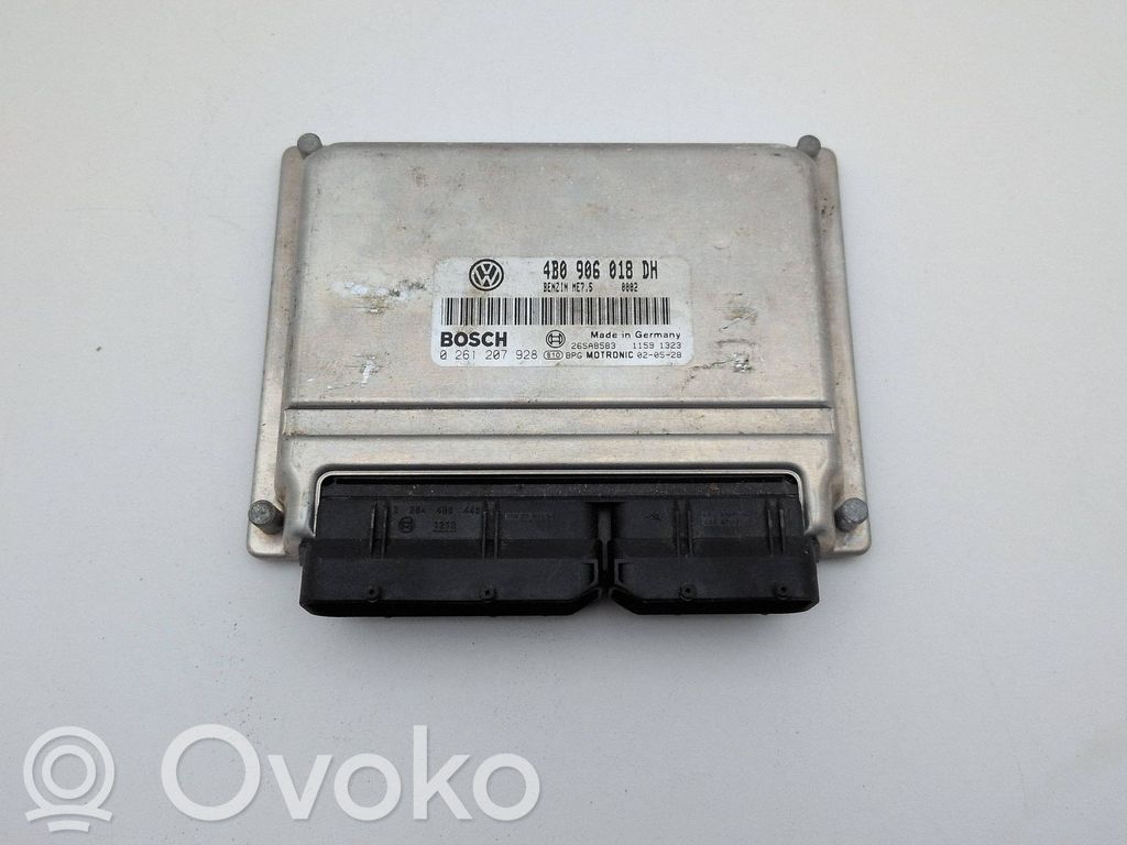 Volkswagen PASSAT B5 Motorsteuergerät/-modul 