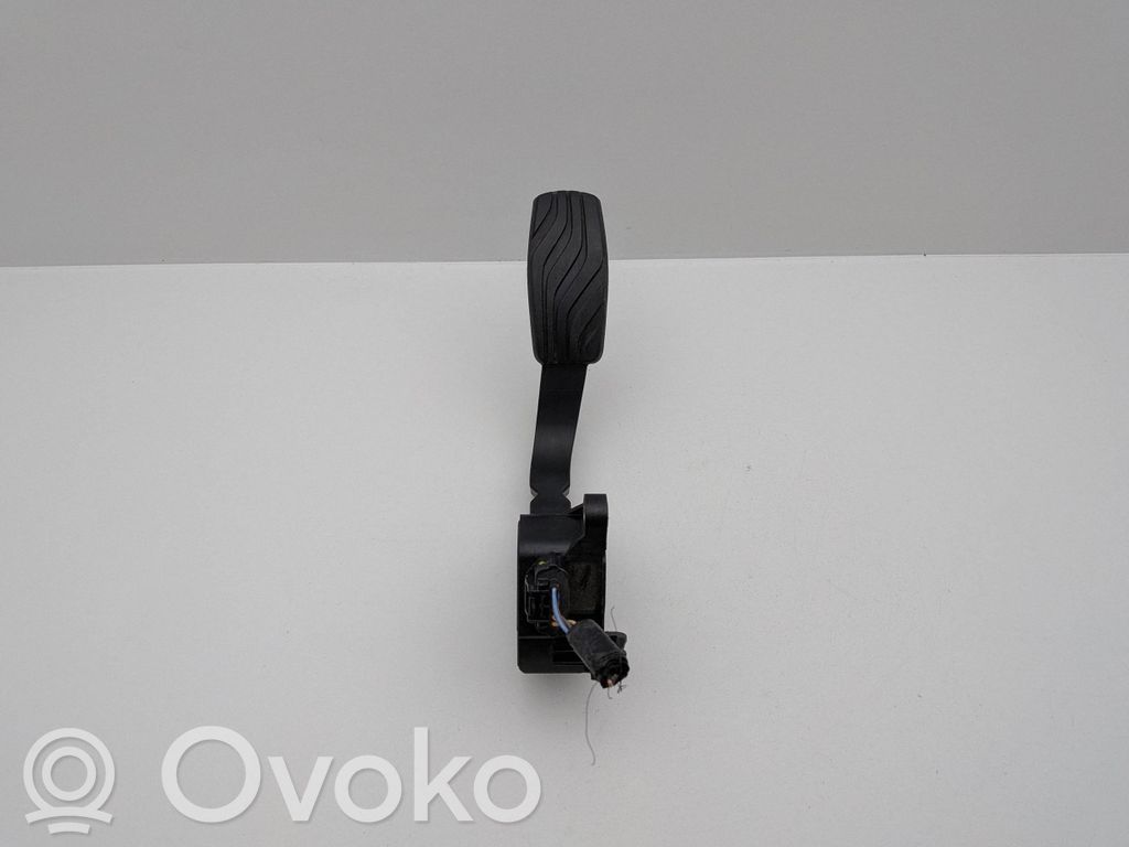 Dacia Sandero Pedal del acelerador