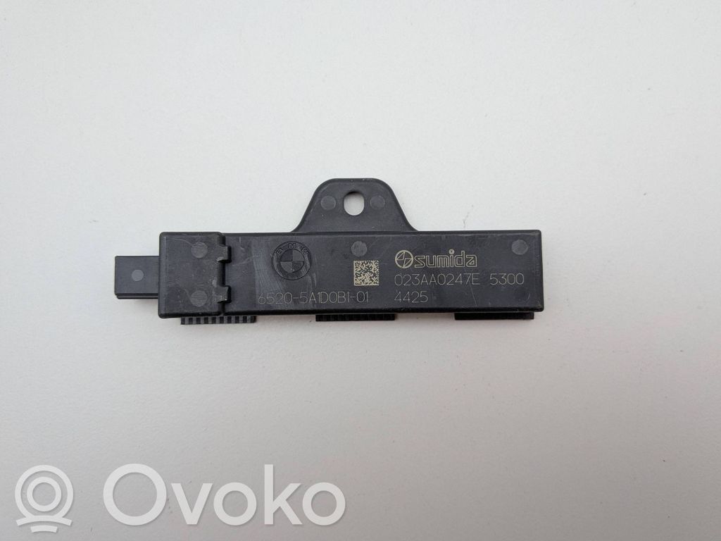 BMW 2 F45 Antena wewnętrzna