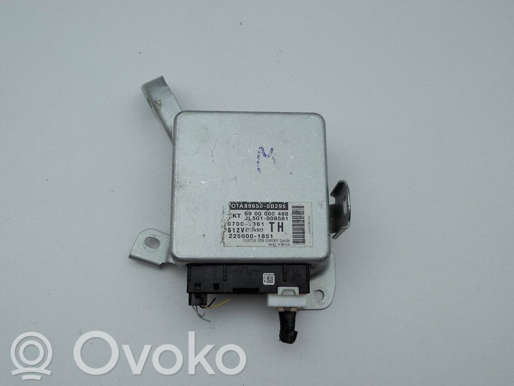 Toyota Yaris Unité de commande / calculateur direction assistée