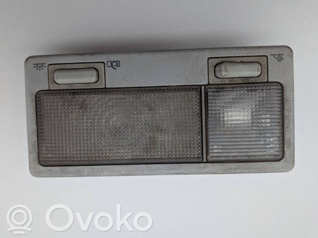 Volkswagen Golf III Плафон освещения передних сидений
