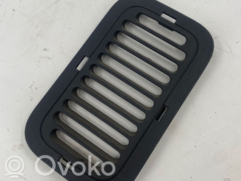 Renault Master III Air vent grill in roof 