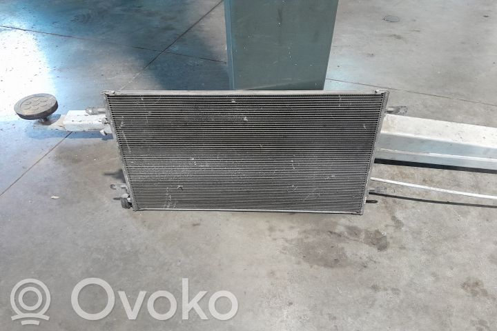 Радиатор охлаждения кондиционера воздуха   4F0260403Q