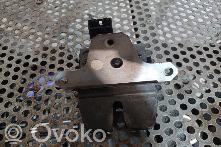Tailgate lock latch