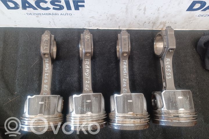 Piston   20DE6