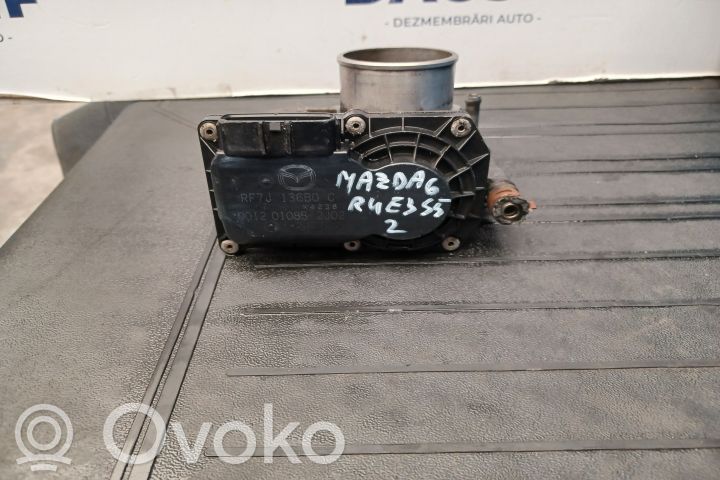 Válvula de mariposa   RF7J136B0C