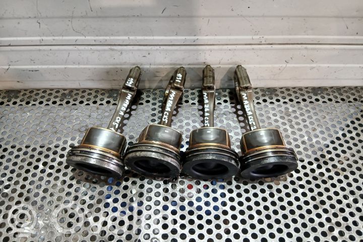Piston