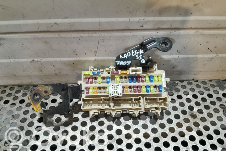 Fuse module   8904R5J25