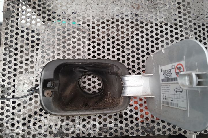 Volkswagen Golf V Tappo cornice del serbatoio 