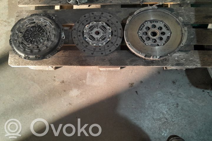 Ford Transit Sankabos komplektas 