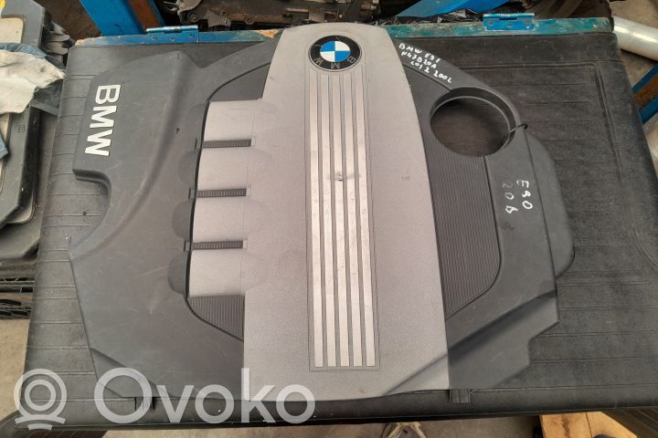 BMW 3 E90 E91 Engine cover (trim) 