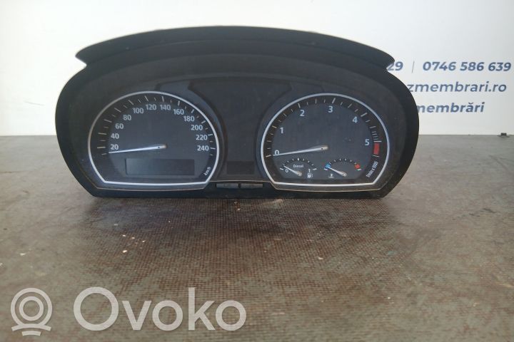 BMW X3 E83 Speedometer (instrument cluster) 
