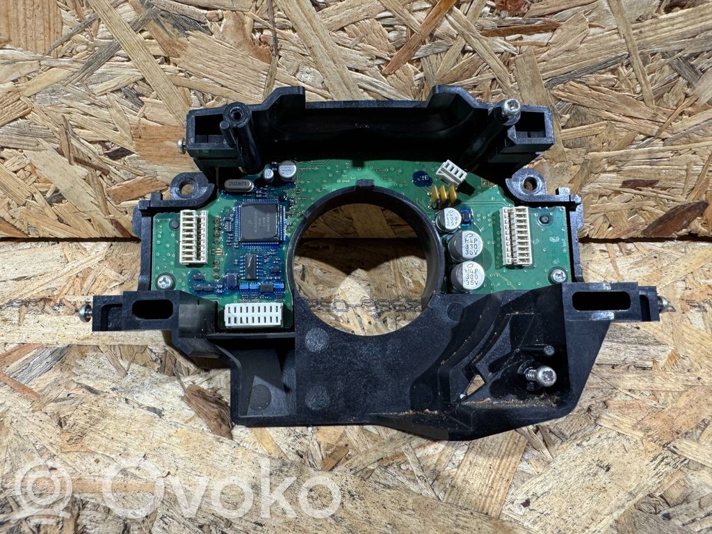 Volvo XC90 Steering wheel lock 