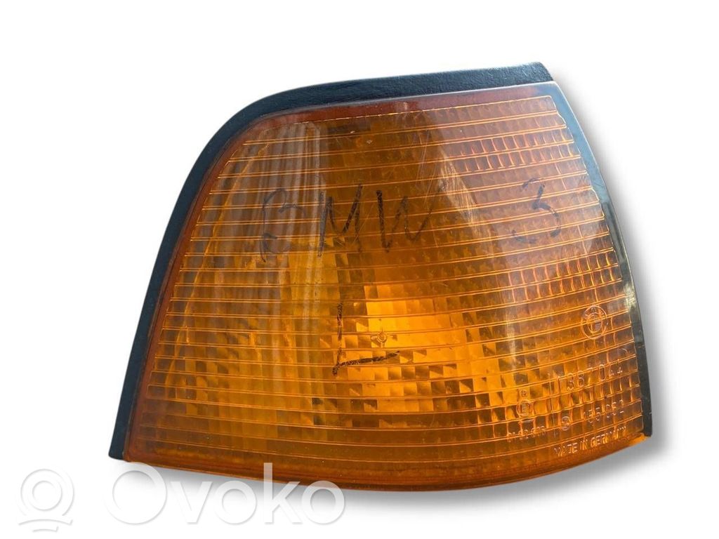 Front indicator light   1387044,155052,0152606