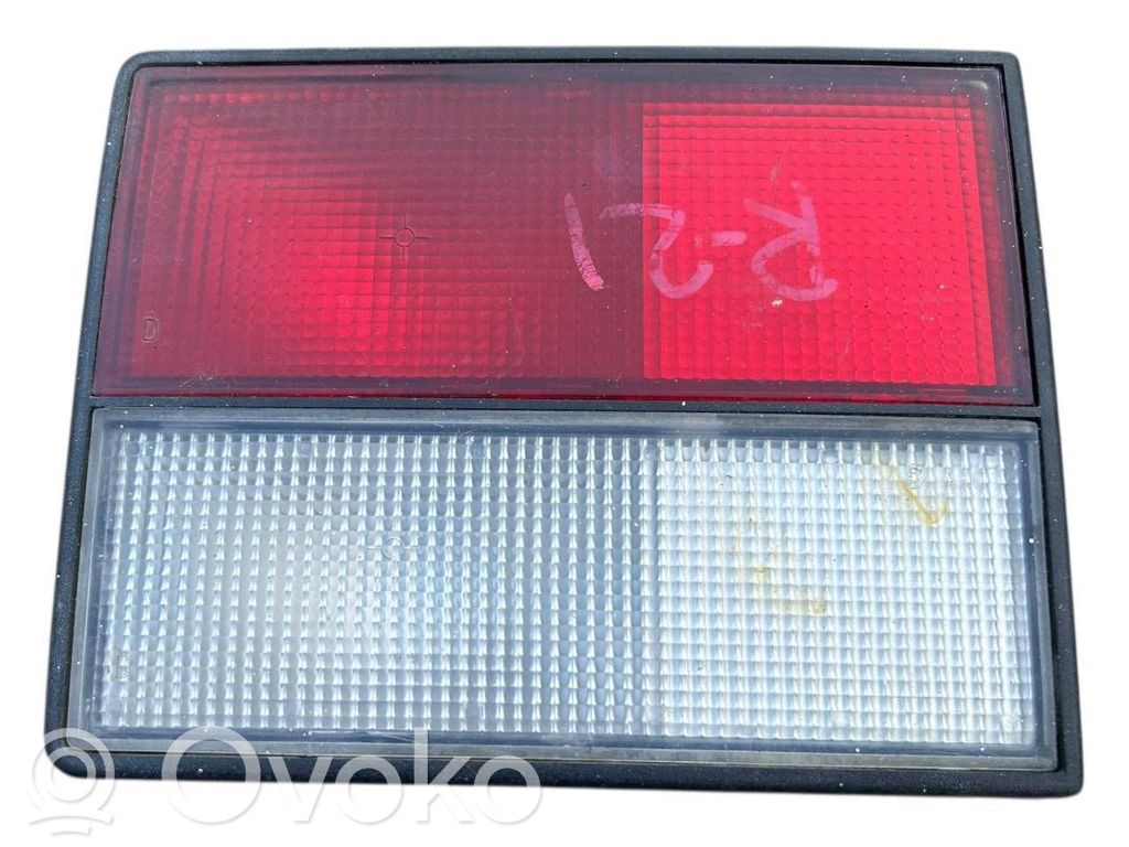 Renault 21 Задний фонарь в кузове 