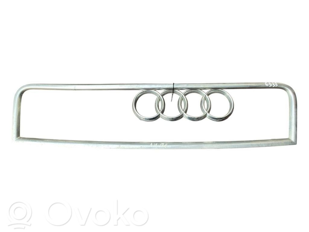 Audi A4 S4 B6 8E 8H Etusäleikkö 