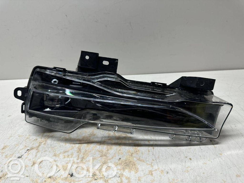Tesla Model S Lampa przednia 