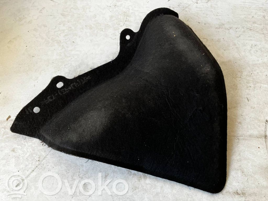 Trunk sound insulation