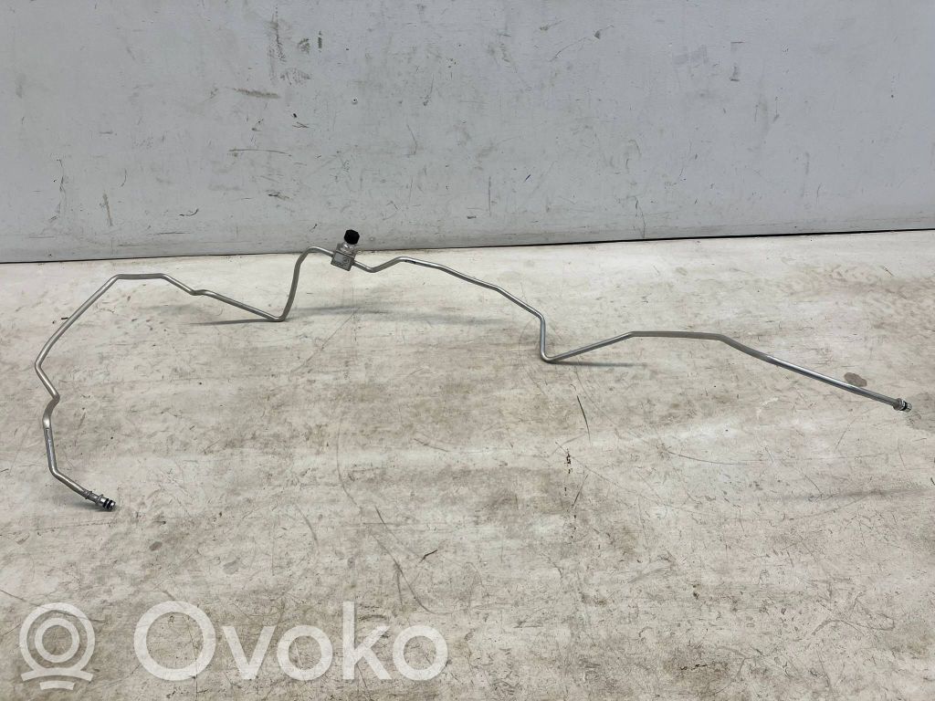 Toyota Corolla E210 E21 Ilmastointilaitteen putki (A/C) 