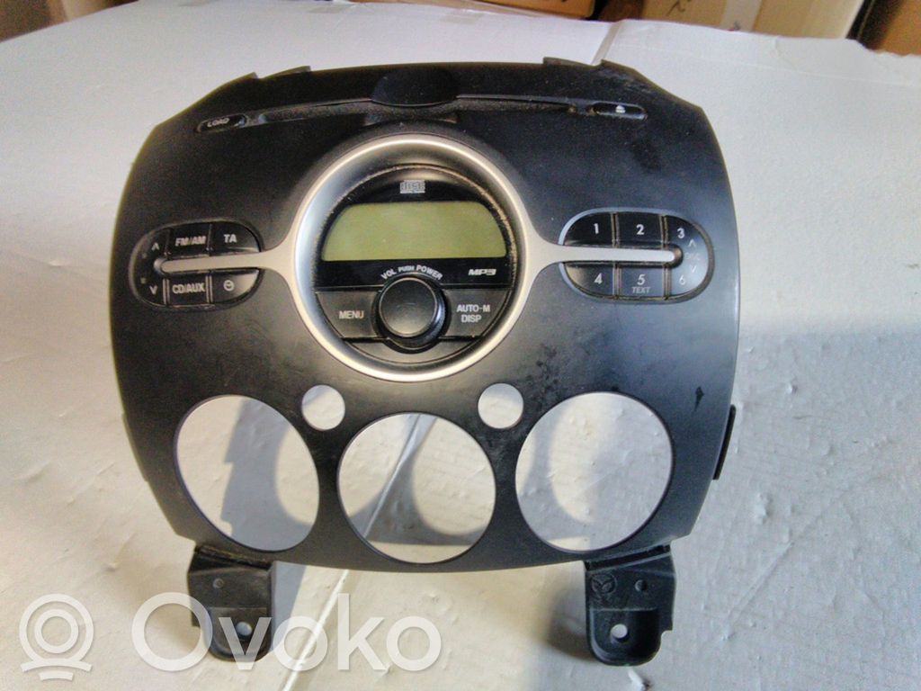 Mazda 2 Radio/CD/DVD/GPS head unit 