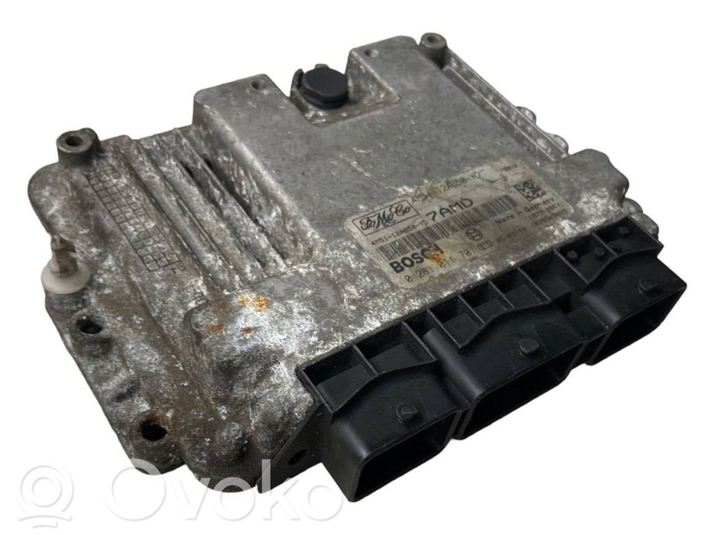 Motorsteuergerät/-modul   0281011701,4M5112A650YB,1039S09089,18770857