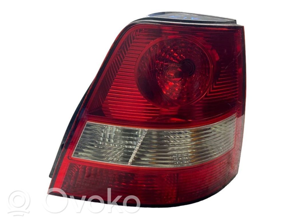 Rear/tail lights   E138362