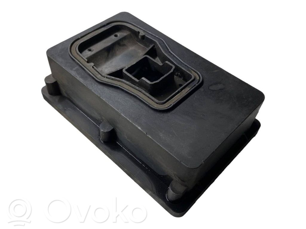 Volvo XC90 Headlight ballast module Xenon 
