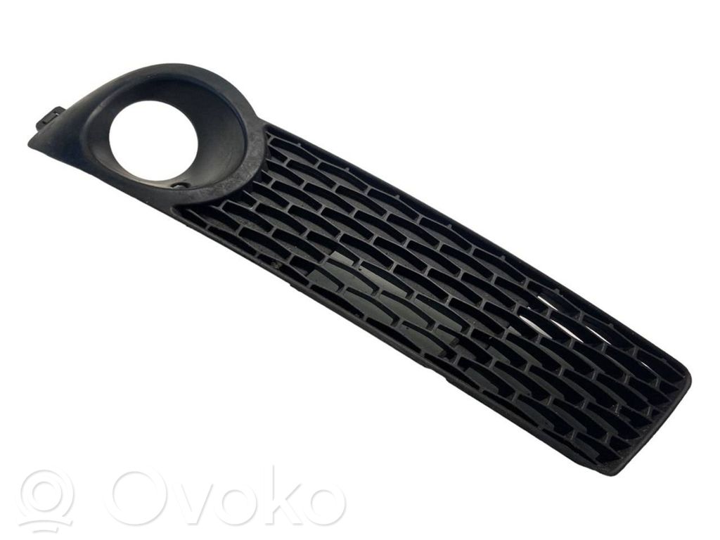 Saab 9-5 Front bumper lower grill 