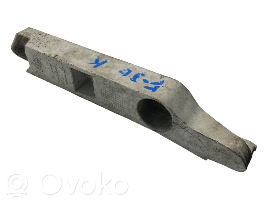 Ford Focus Front bumper mounting bracket 