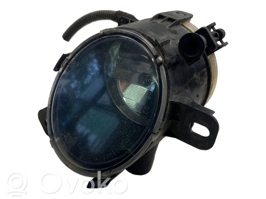 Opel Corsa D Miglas lukturis priekšā 