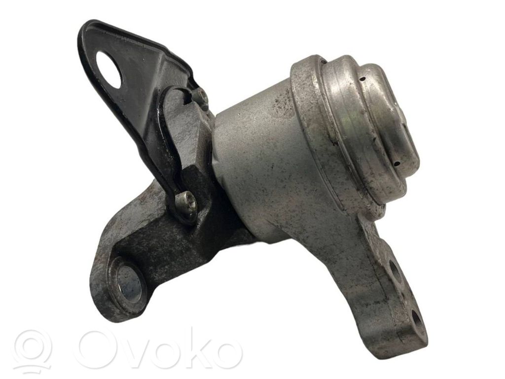 Volvo V60 Engine mount bracket 