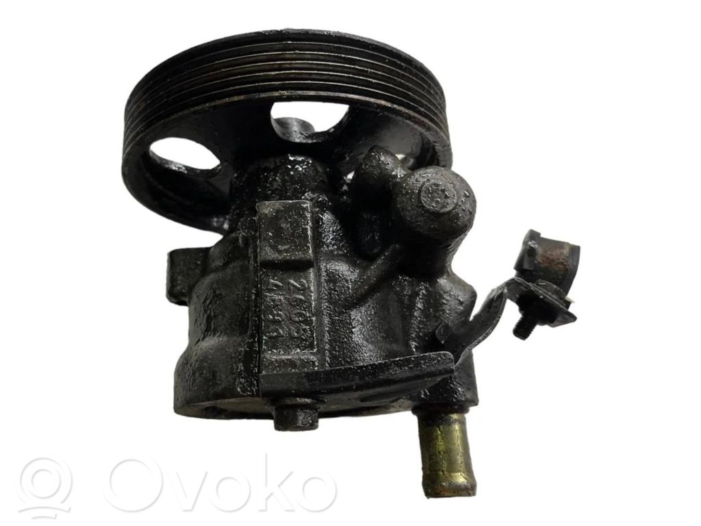 Mitsubishi Space Star Power steering pump 