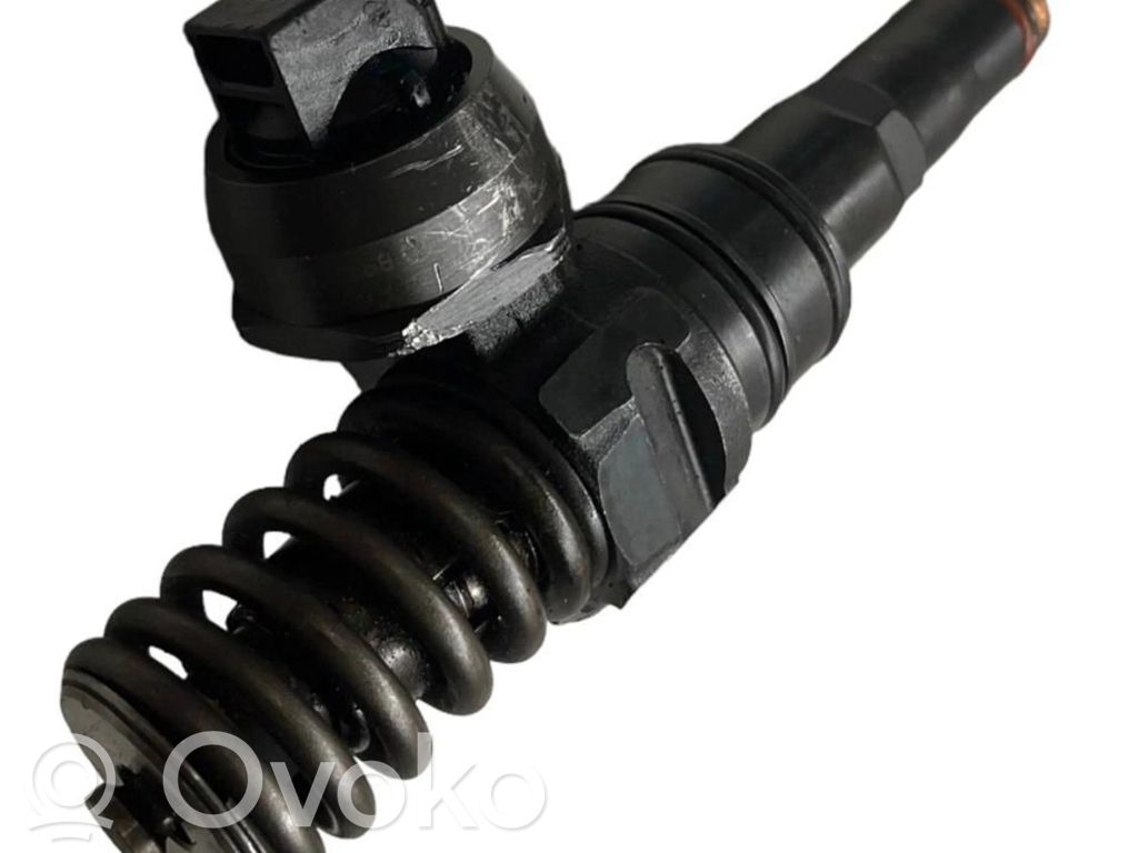 Audi A4 S4 B5 8D Inyector de combustible 