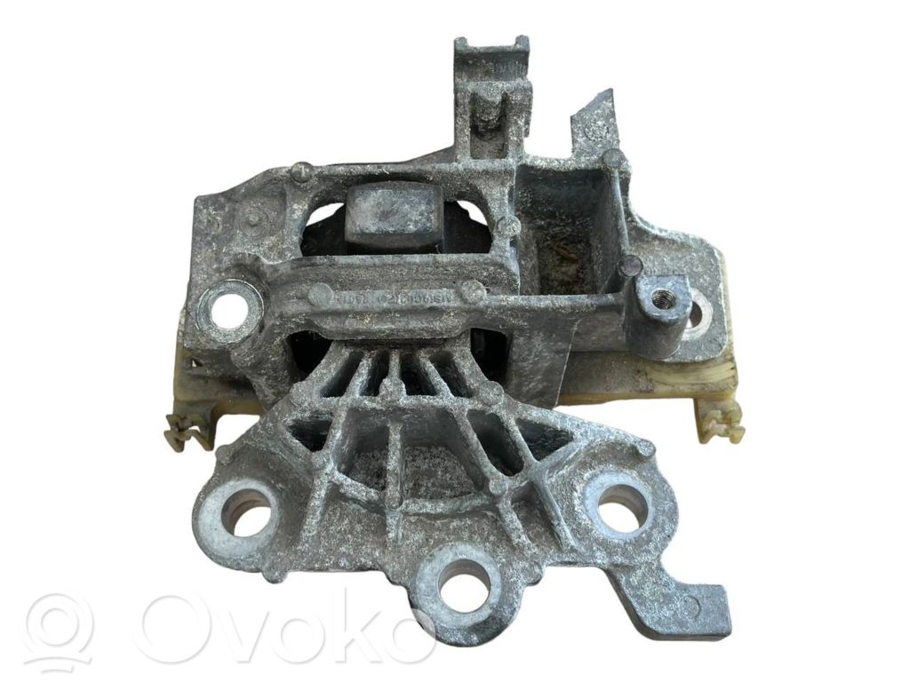 Opel Astra K Engine mount bracket 