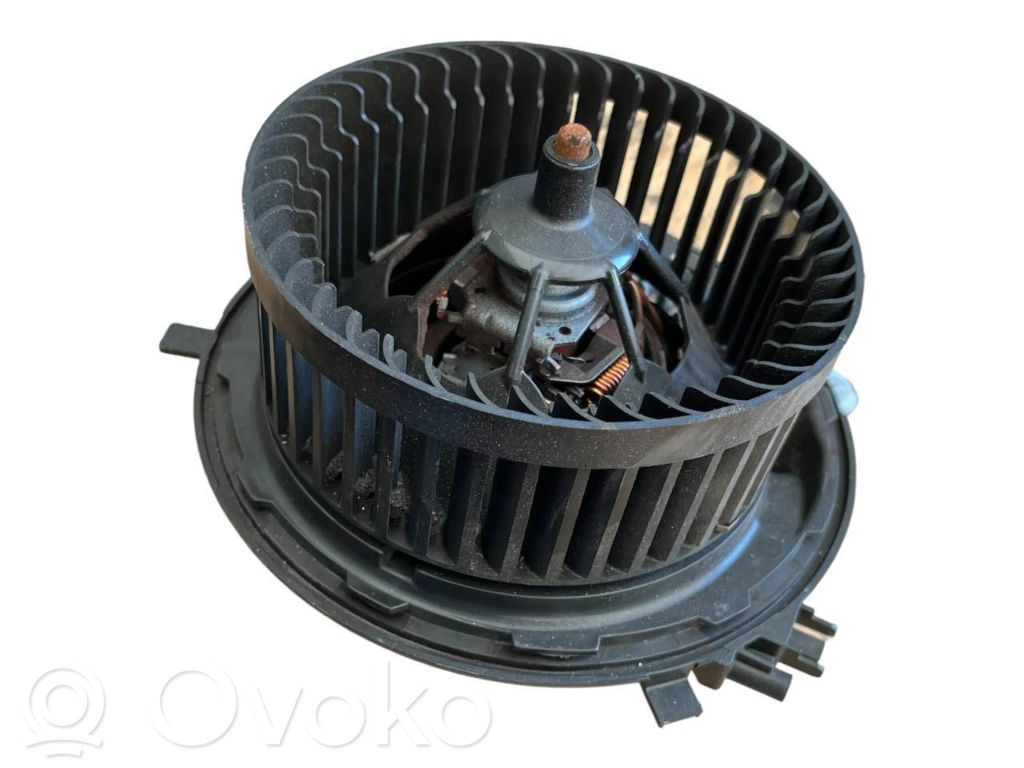 Volkswagen Touran III Pulseur d'air habitacle 