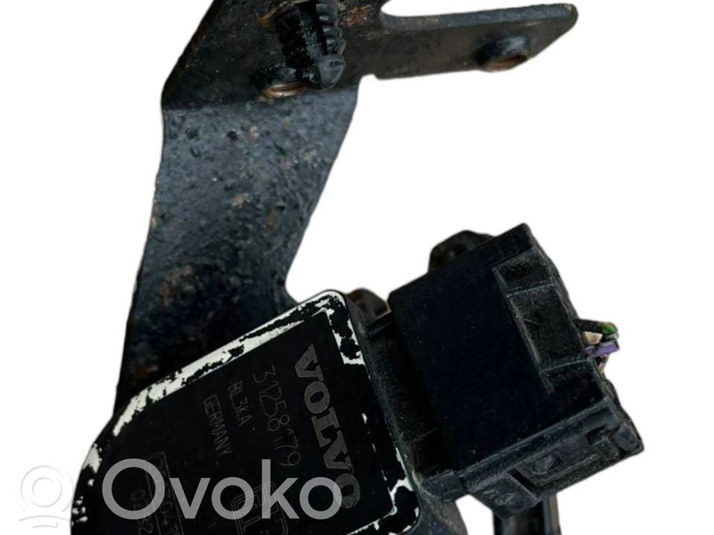 Headlight/headlamp level sensor   31258179,BL3KA,20130415
