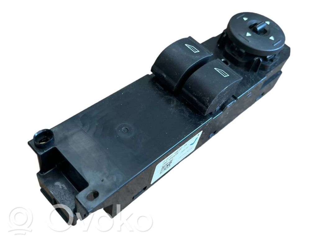 Ford Transit Courier Interruptor del elevalunas eléctrico 