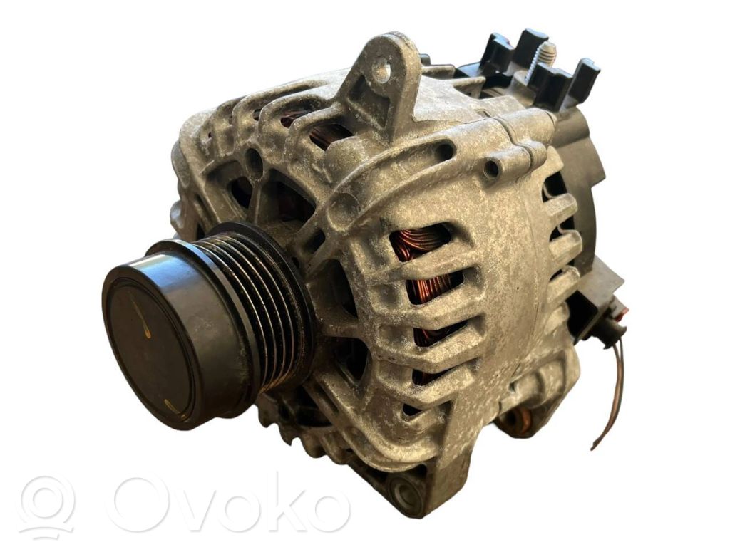 Opel Astra K Ģenerators 