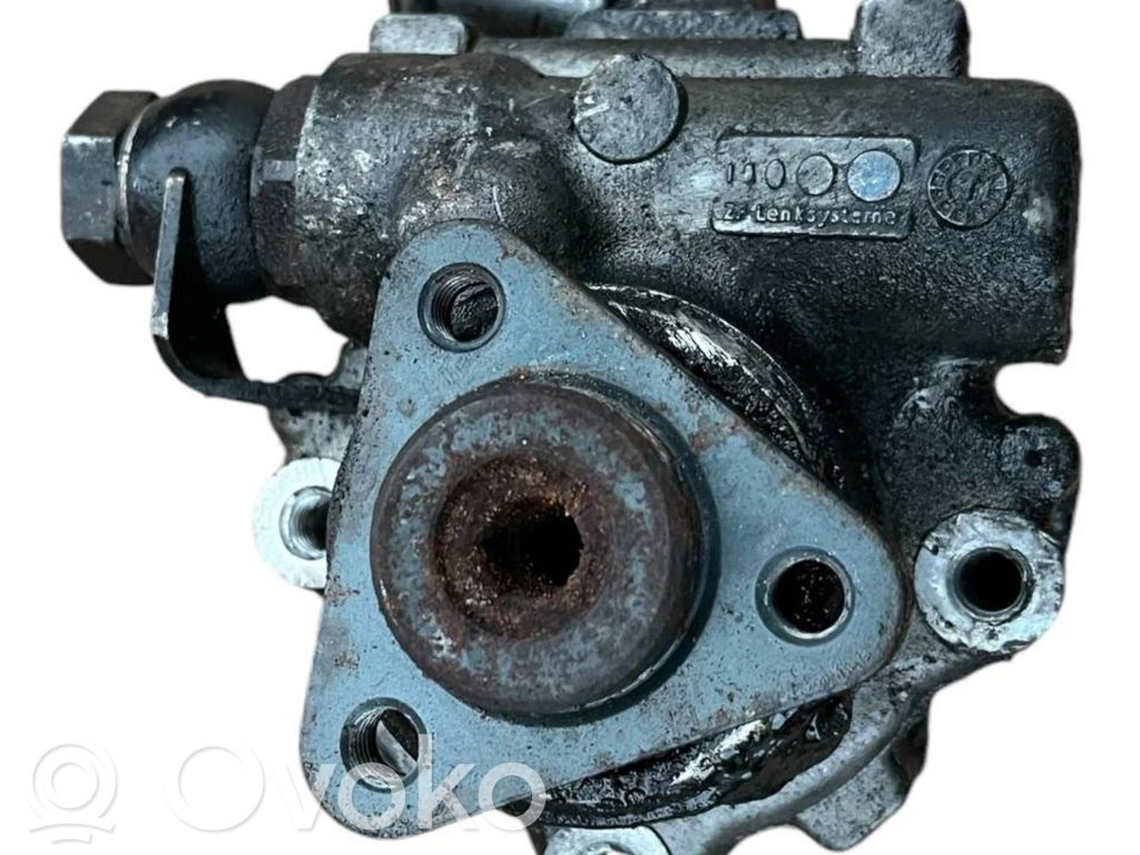 Audi A6 S6 C6 4F Pompa wspomagania 