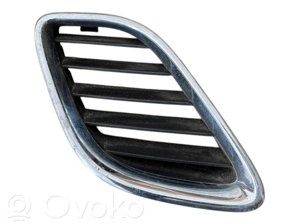 Saab 9-5 Front bumper upper radiator grill 