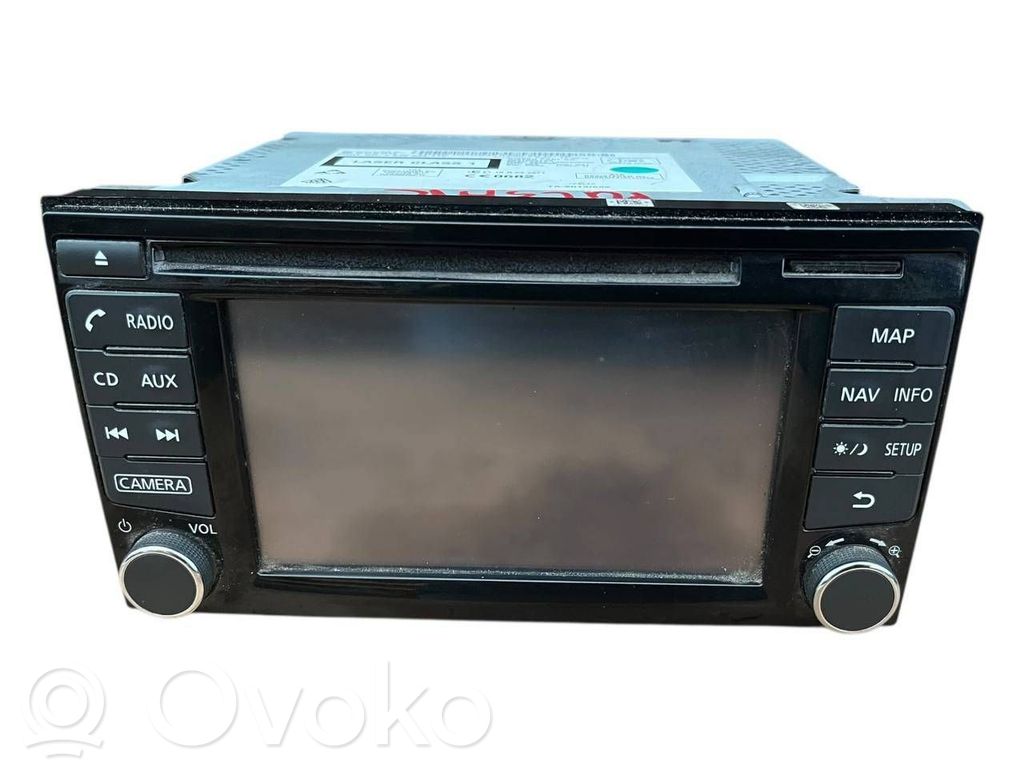Nissan Pulsar Radio/CD/DVD/GPS head unit 
