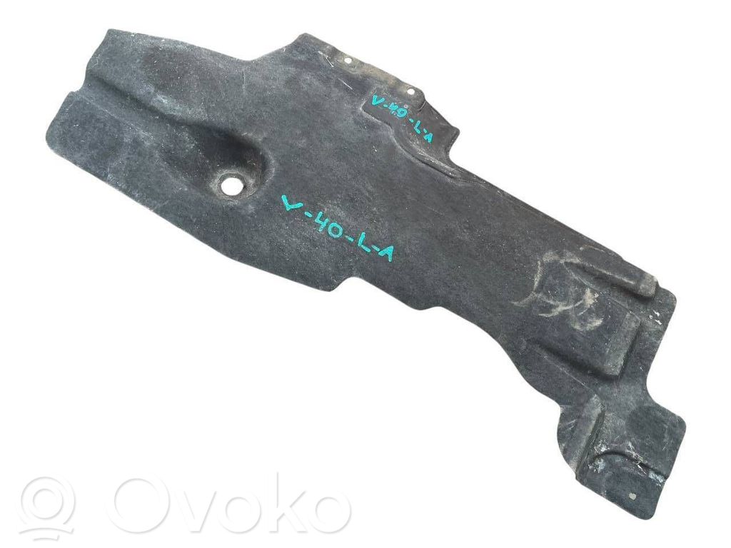 Volvo V40 Placa protectora del centro/medio 