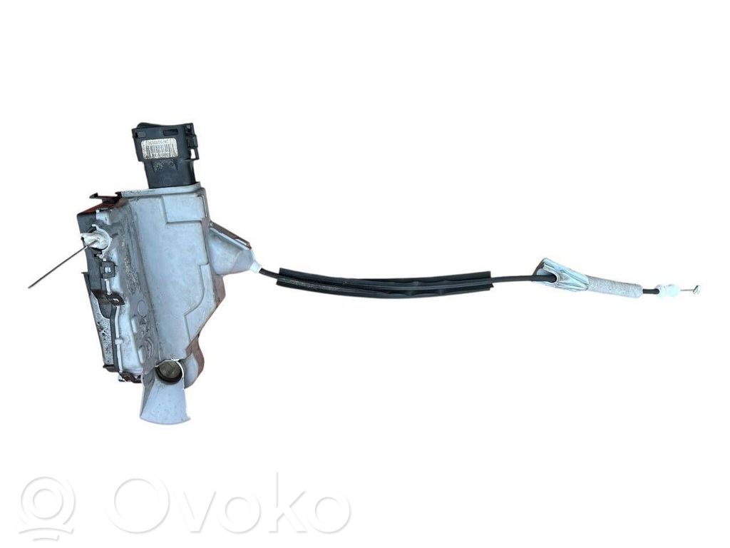 Peugeot 3008 II Zamek drzwi przednich 
