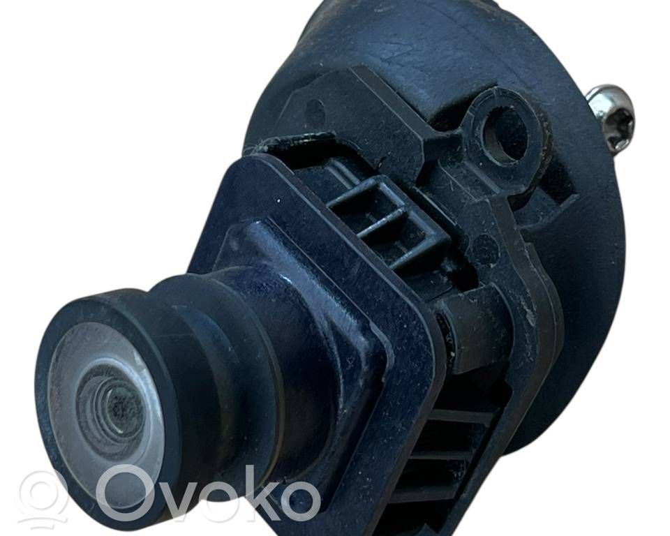 Peruutuskamera   31423236