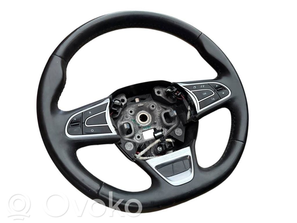 Renault Megane IV Ohjauspyörä 