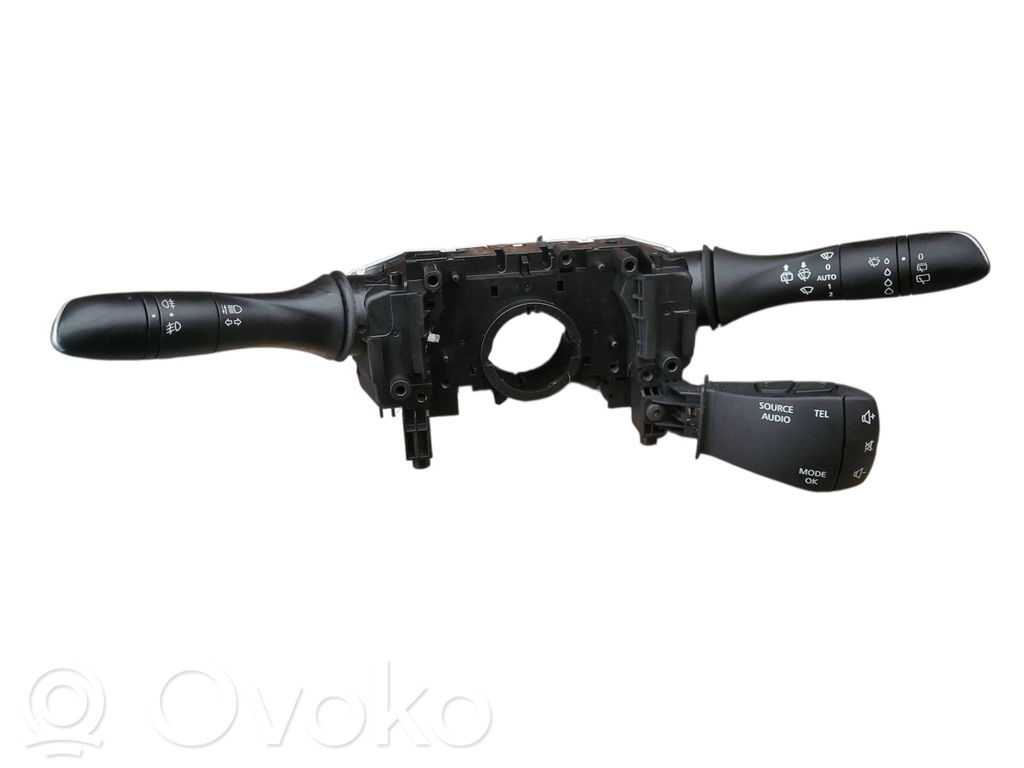Renault Kadjar Commodo, commande essuie-glace/phare 